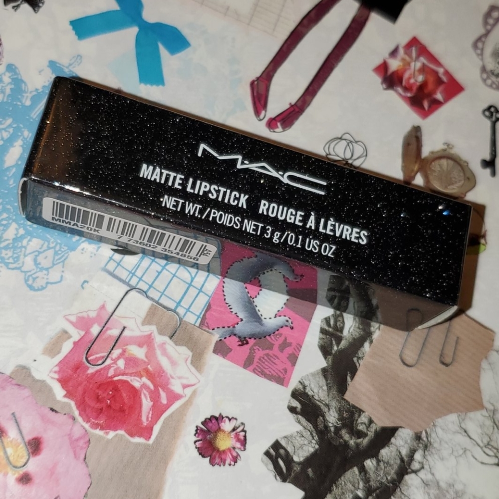 MAC LE no faux pas lipstick - Picture 3 of 5